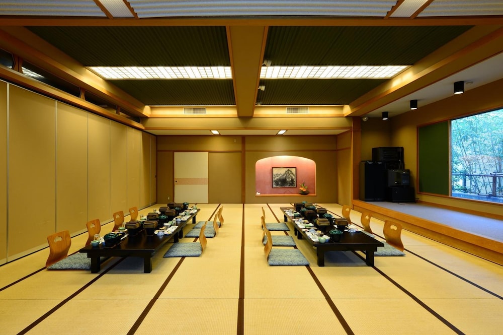 Wakasa Mikata Kirara Onsen Suigekka 31/46