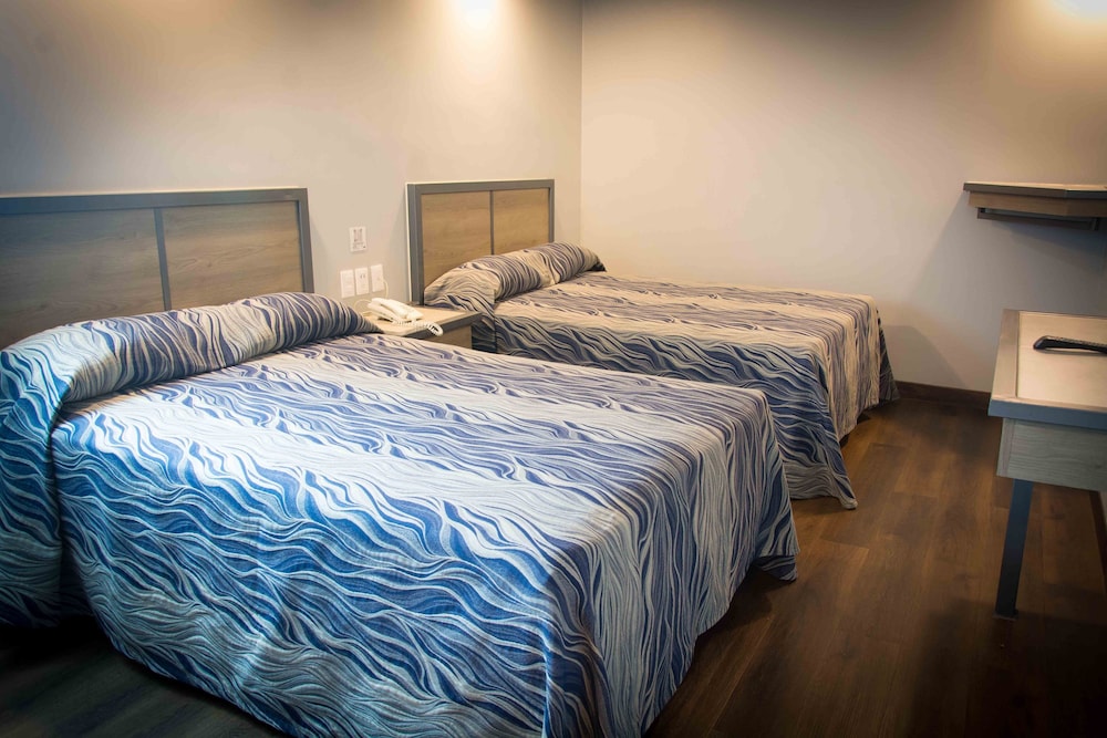 Hotel Antas 9/28