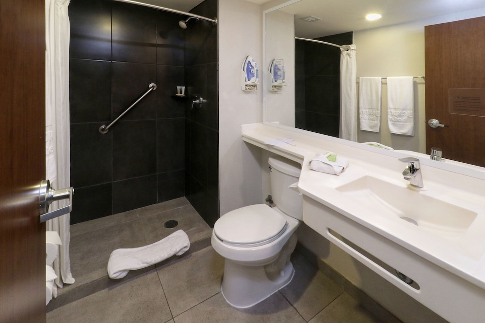 City Express by Marriott Tijuana Insurgentes 49/50
