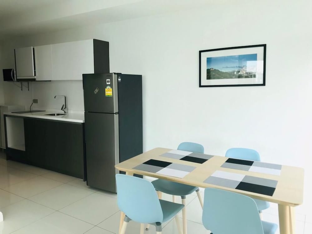 The Point Pratumnak by PSR ASIA 35/50