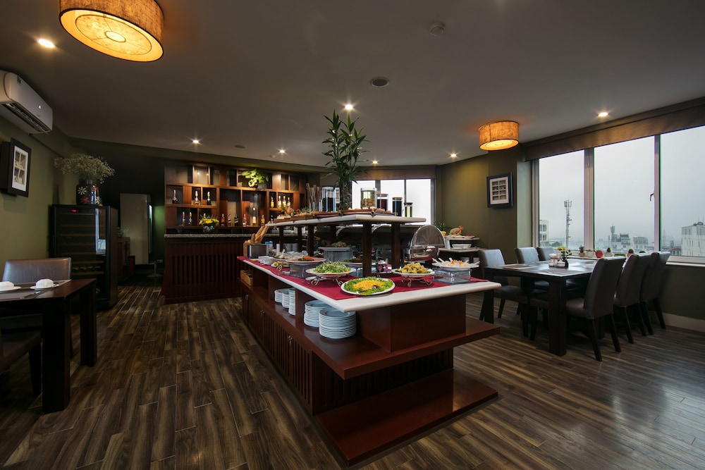 Anise Hotel 55/70