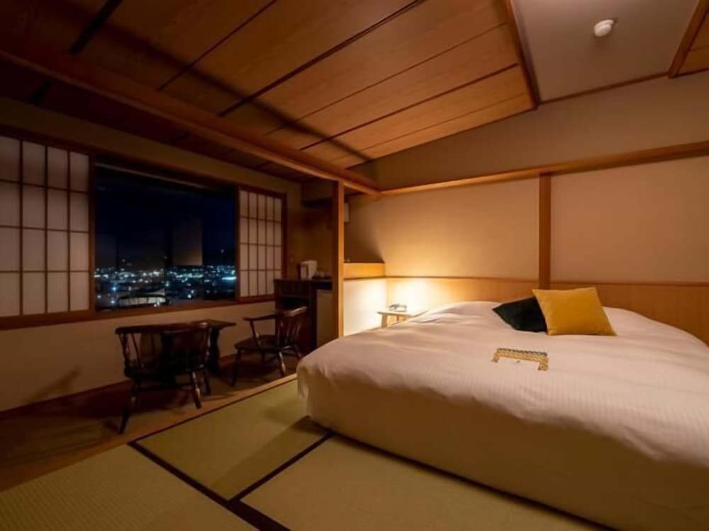 Hotel Omoto 12/61