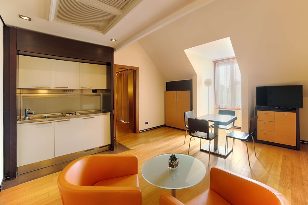 NH Milano 2 Residence 27/45