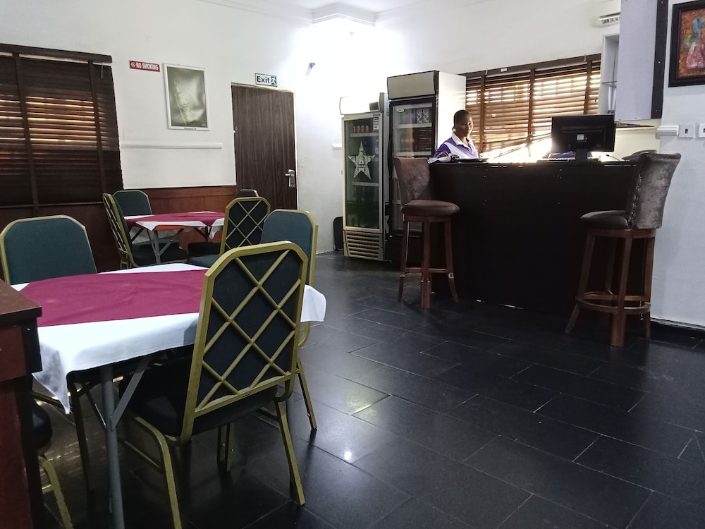 Degok Hotel 33/50