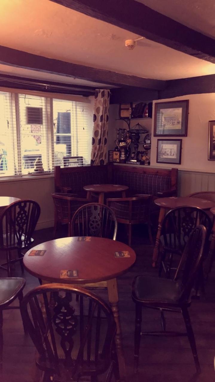 The Kinder Lodge 13/16