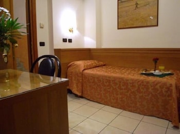 Hotel Mondial 9/55