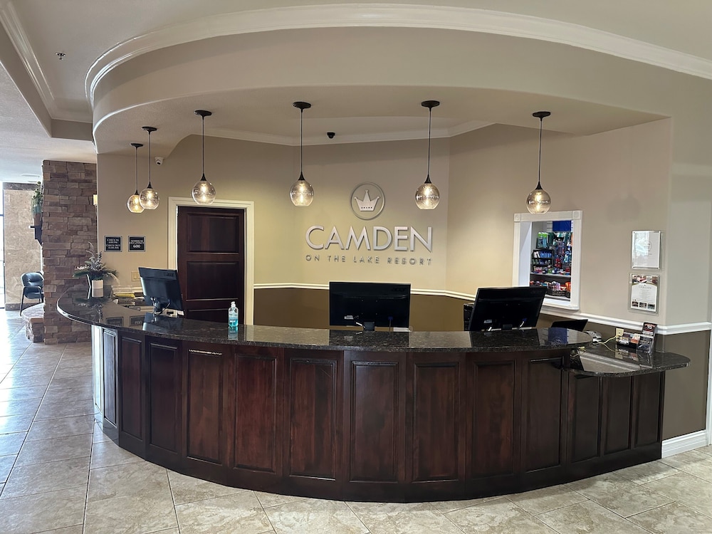 Camden On the Lake Resort Spa Yacht Club 8/68
