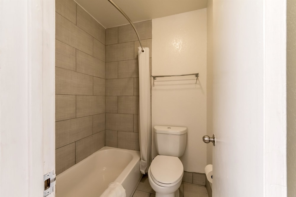 Motel6 San Antonio, TX - Fort Sam Houston 54/61