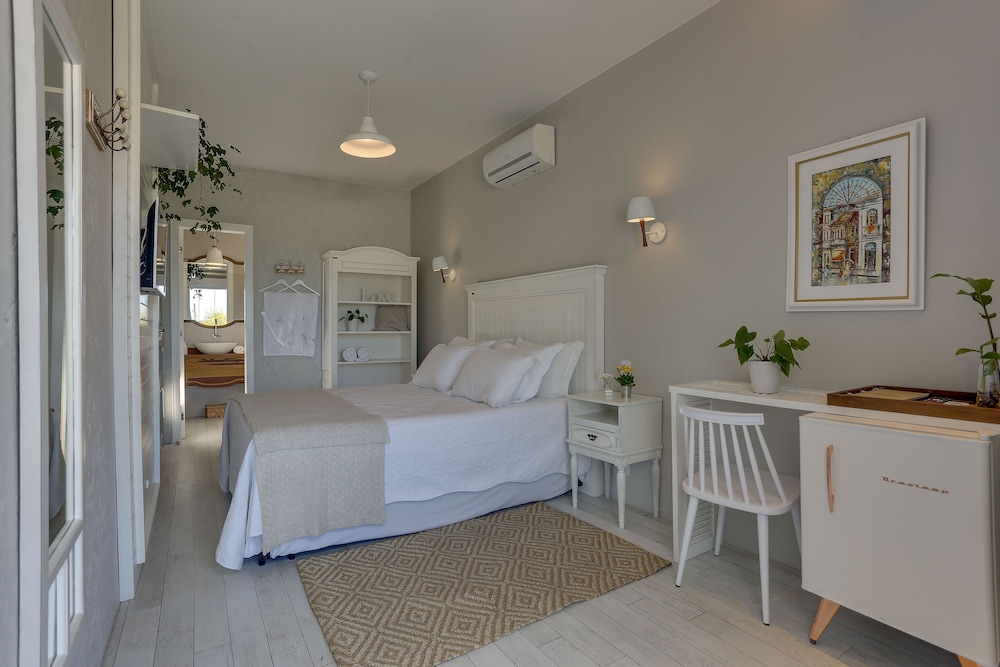 Solar Beach Hotel 17/50