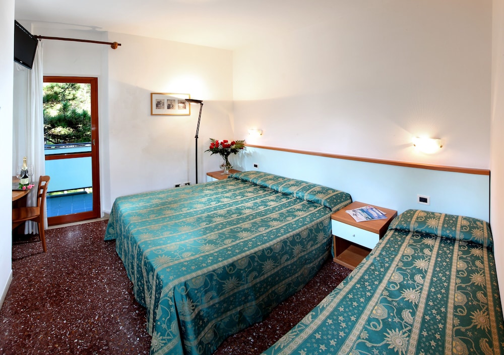 Mediterraneo 13/27