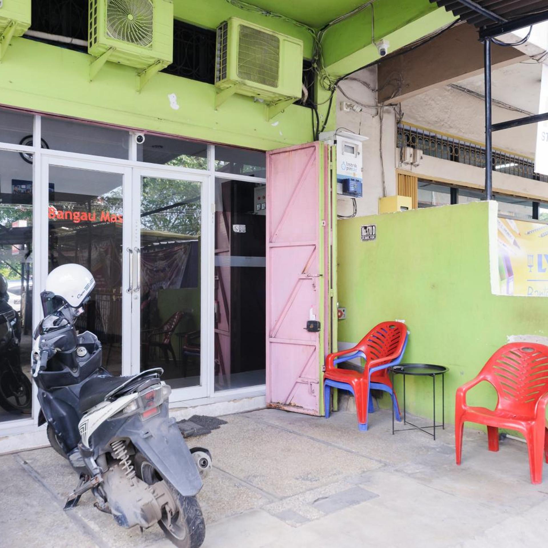 OYO 3929 8angau Mas 42/48