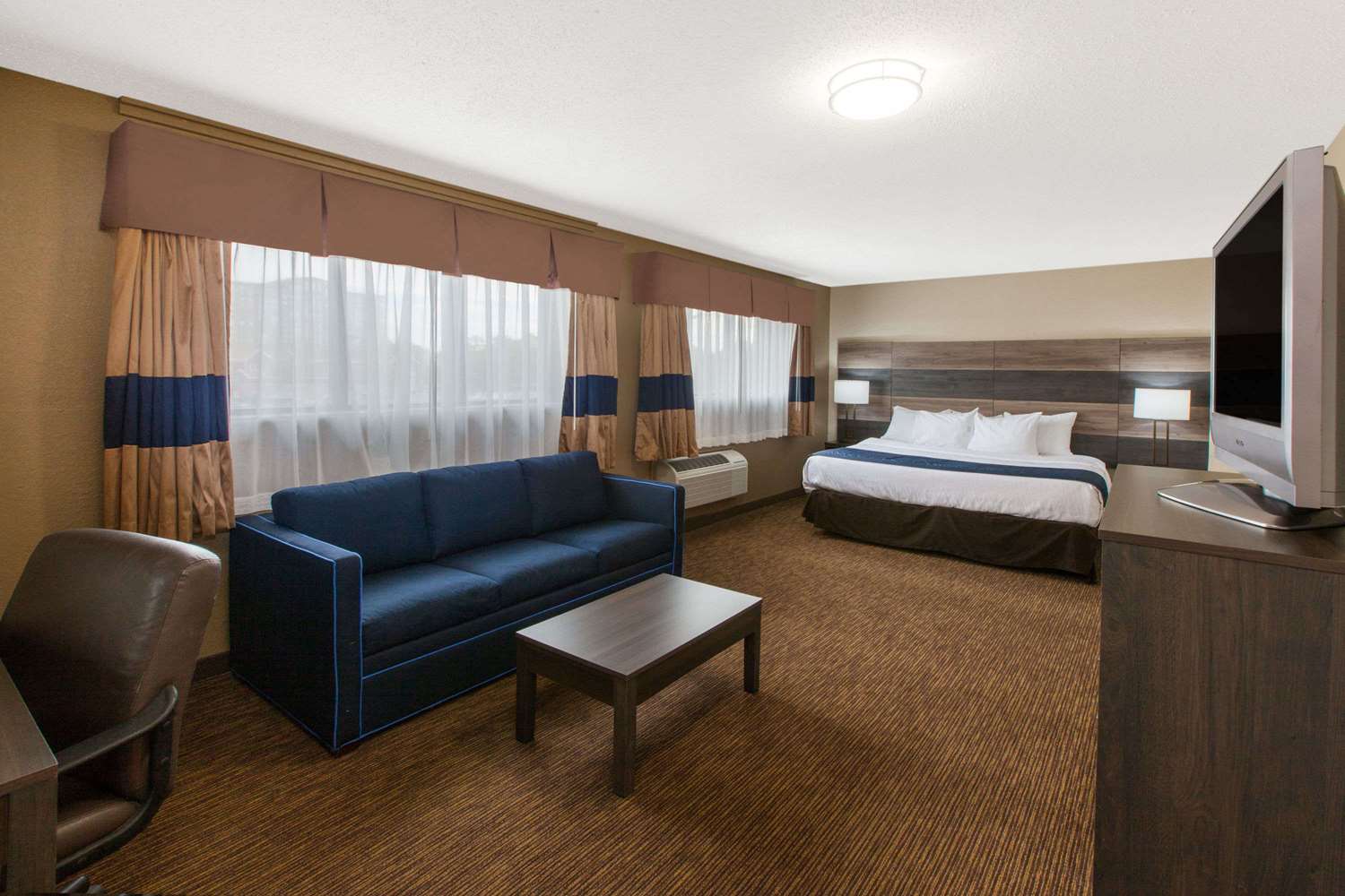 Baymont By Wyndham Downtown Detroit 21/31