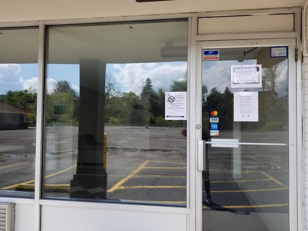 Motel6 Morgantown, WV 18/61
