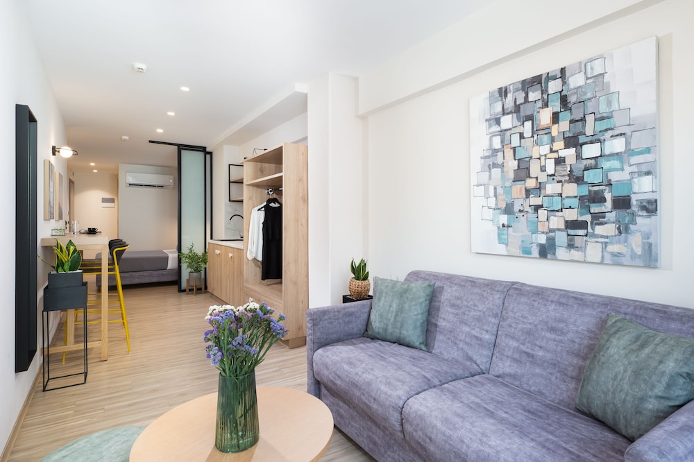 Enattica Suites 31/50