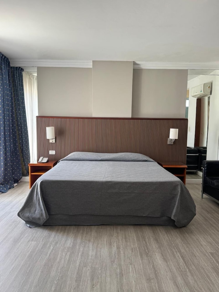 Cristal Palace Hotel 6/36