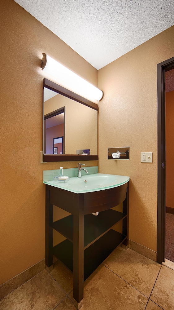 Best Western Paducah Inn 34/41