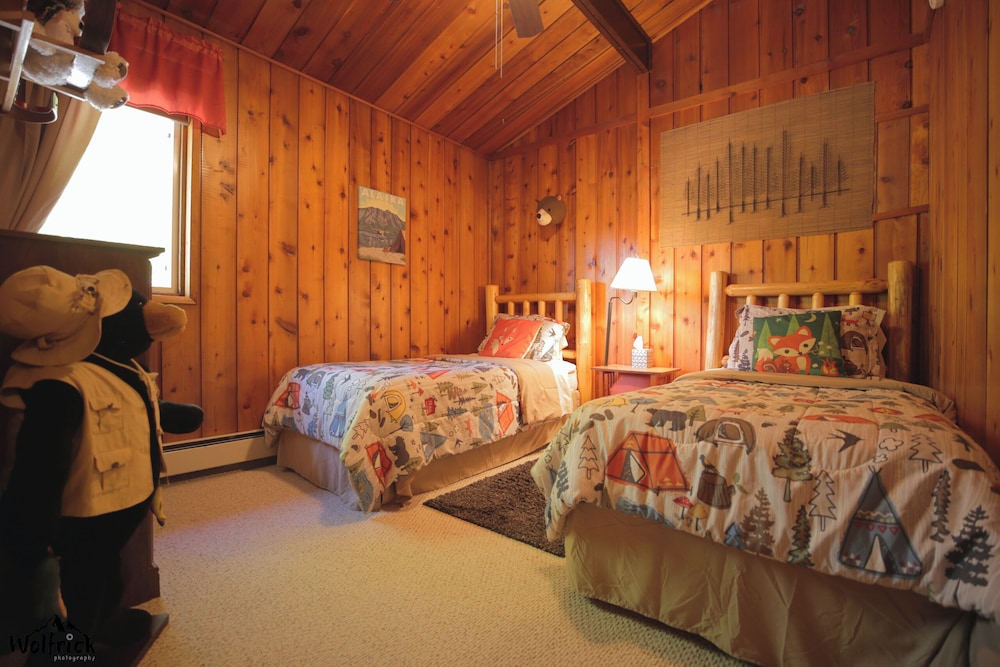 Jewel Lake Bed Breakfast 22/50