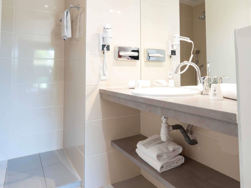 Hotel Mercure Aix en Provence Sainte Victoire 47/47
