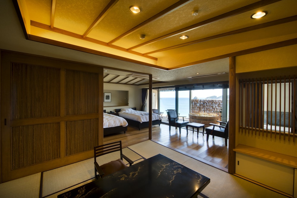 The Spa Resort Bettei Rakuyu 15/48