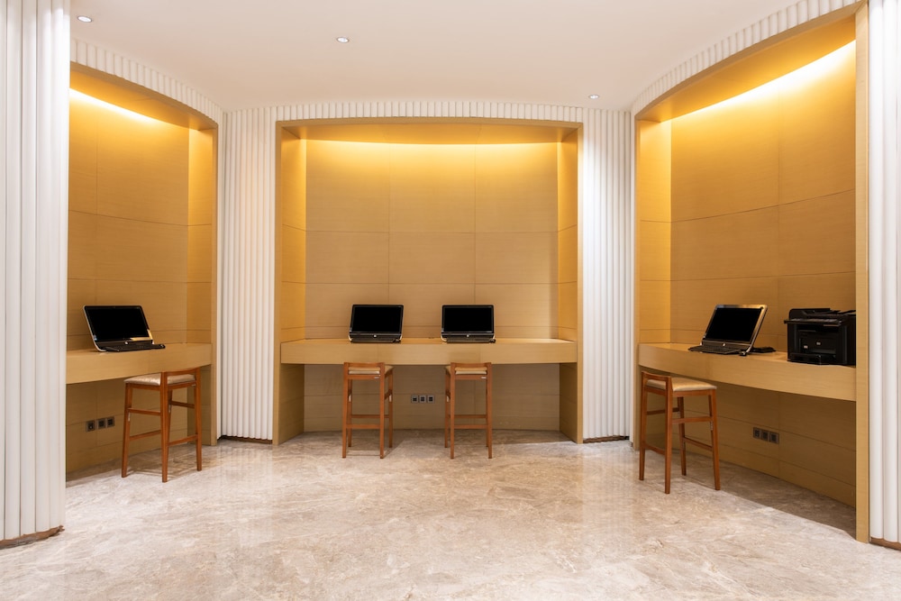 HOLIDAY INN EXPRESS SHENYANG GOLDEN CORRIDOR 18/49