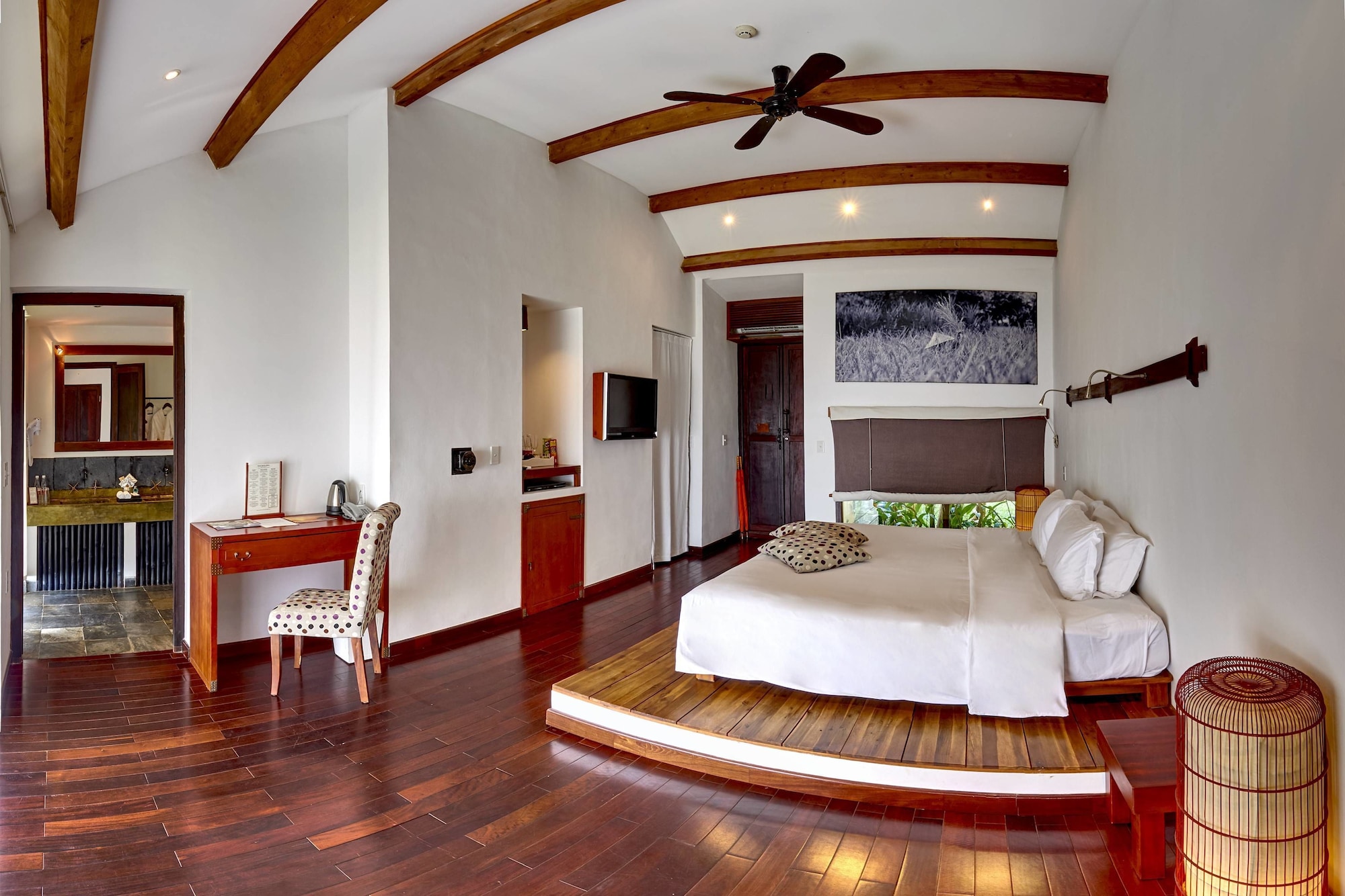 VILLA, SEA VIEW