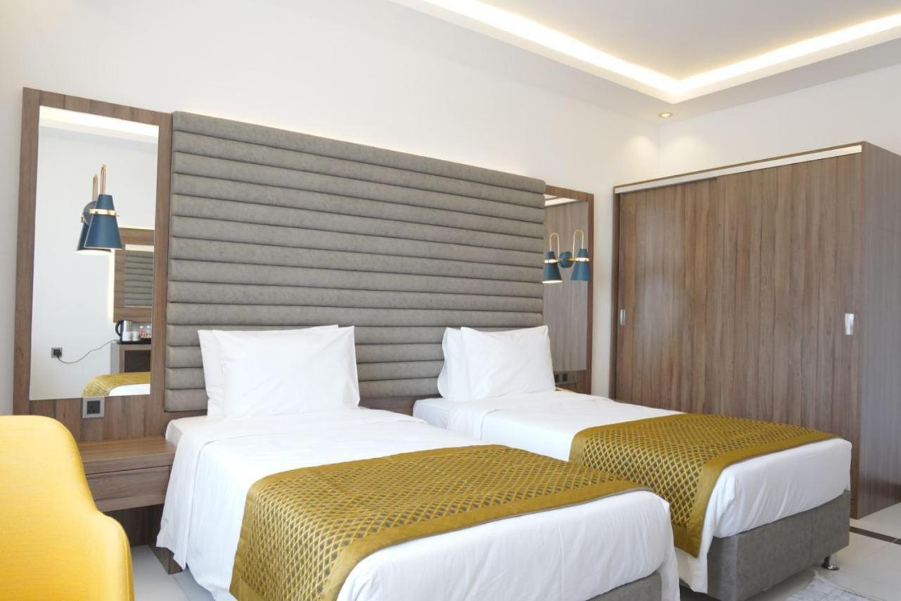 Noor Land Hotel, Baghdad 21/60