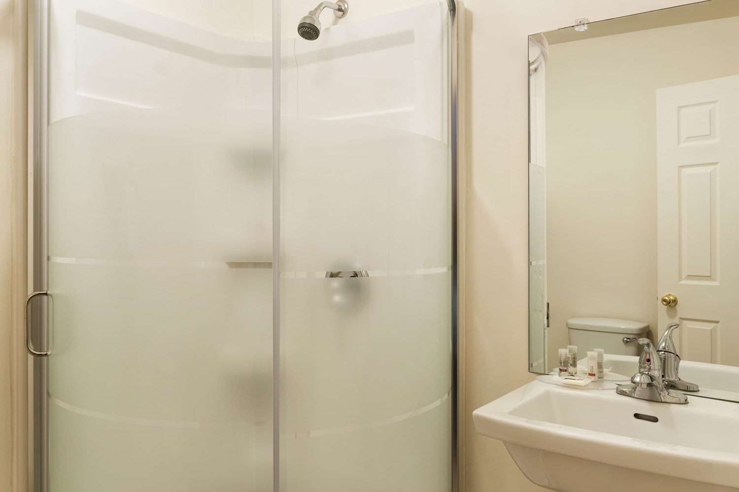 Days Inn By Wyndham Trois-Rivieres 7/8