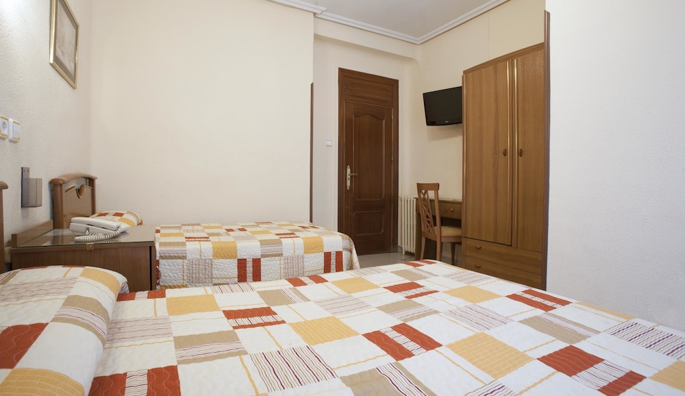Hostal Maria Luisa 7/36