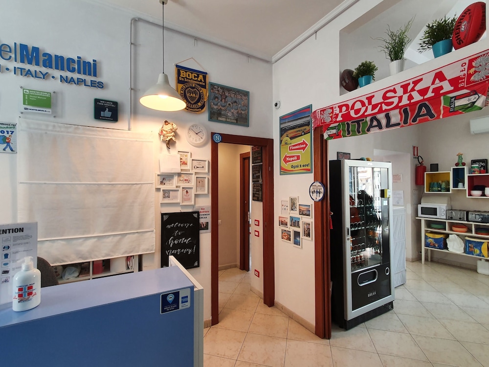 Mancini Hostel Naples 59/70