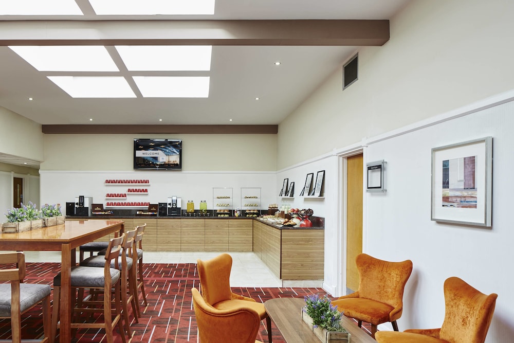 Delta Hotels by Marriott Waltham Abbey 24/29