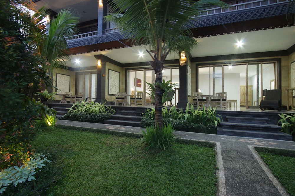 Batu Empug Ubud Cottage 37/40