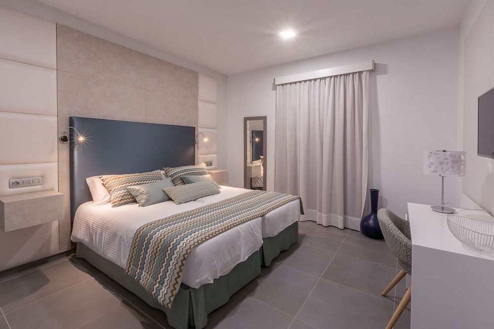Silvi Villas by TAM Resorts 4/39