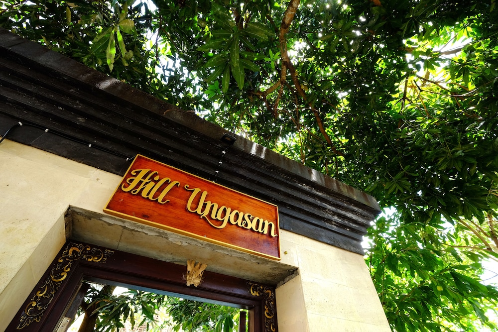 The Hill Ungasan House 9/64
