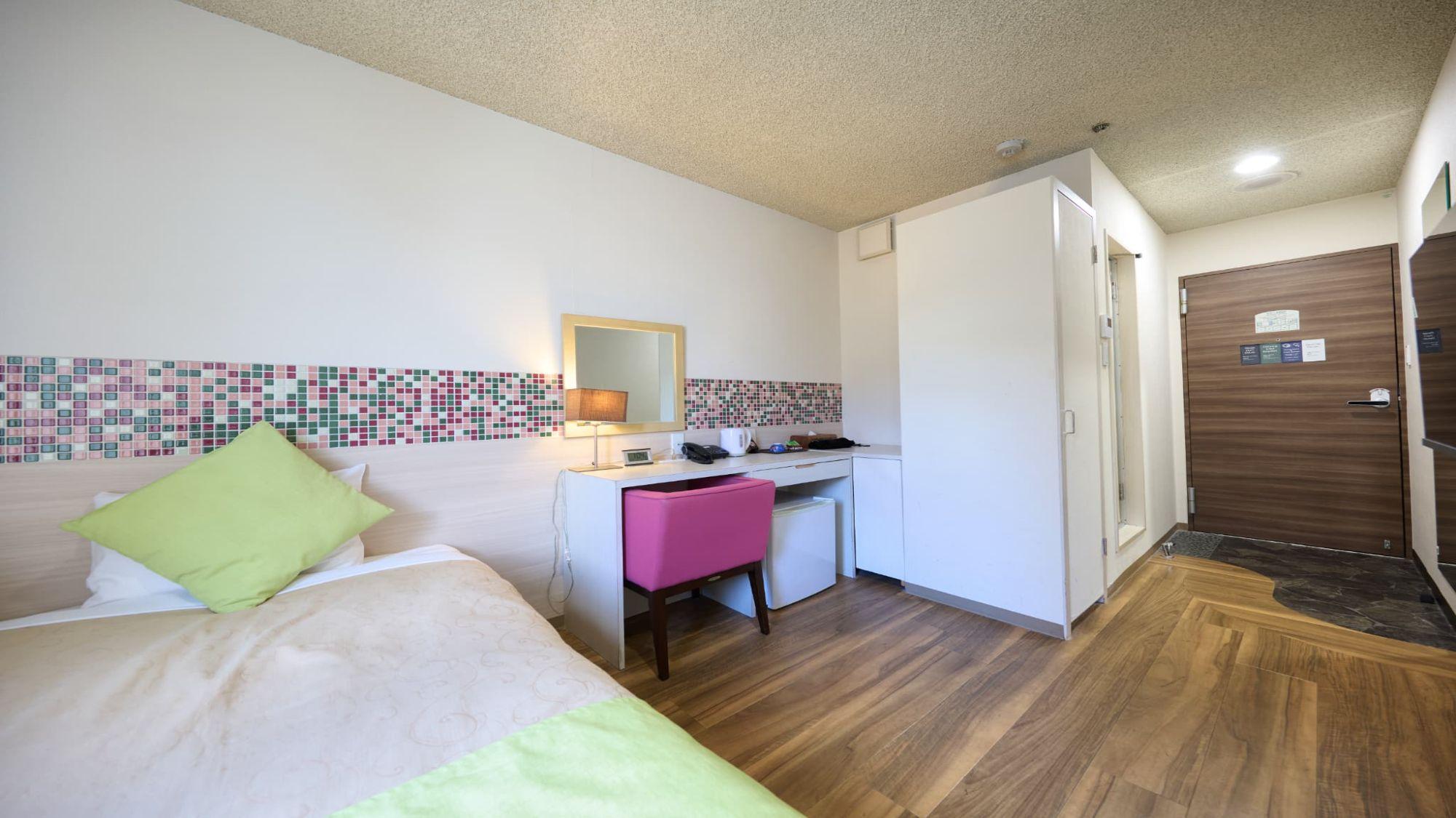 Standard, Single, No View, Comfort Floor