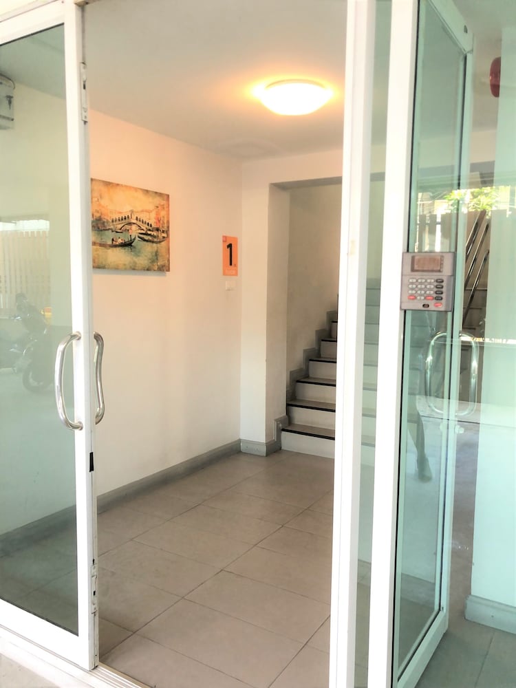 Poonsuk Place Hotel 17/22