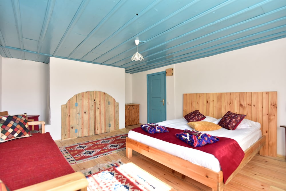 Iksir Resort Town Hotel 12/68