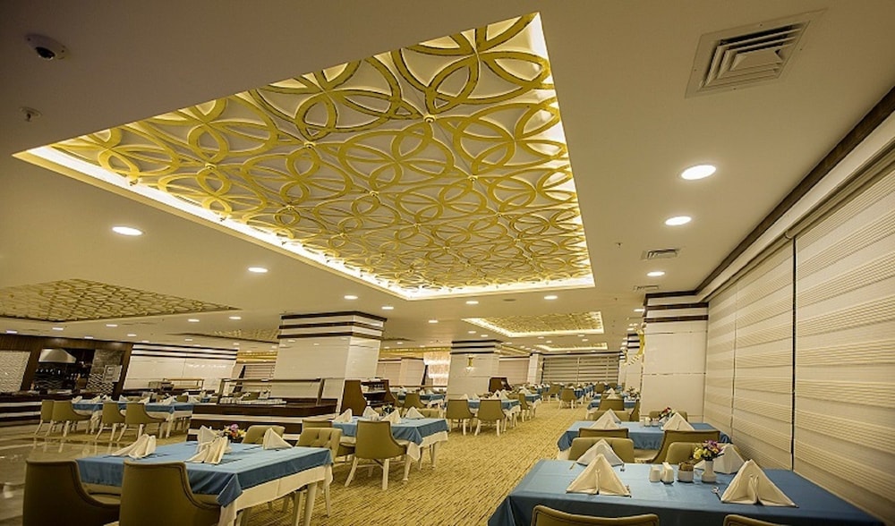 Mittania Regency Hotel 25/33