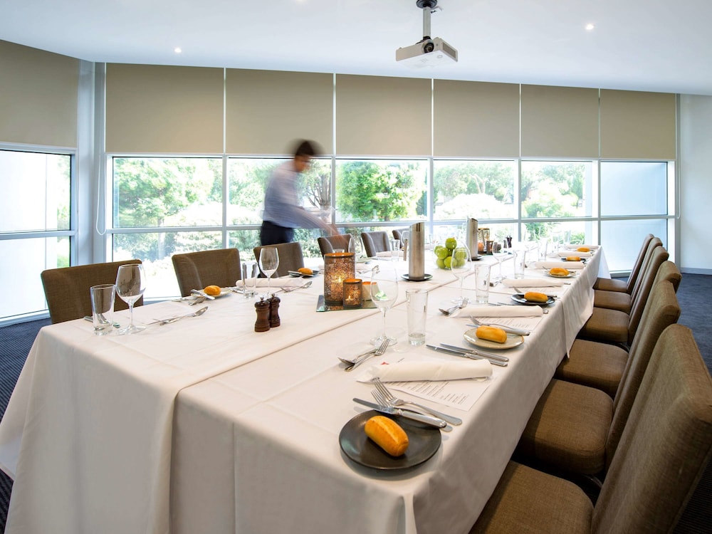 IBIS MELBOURNE GLEN WAVERLEY 63/76