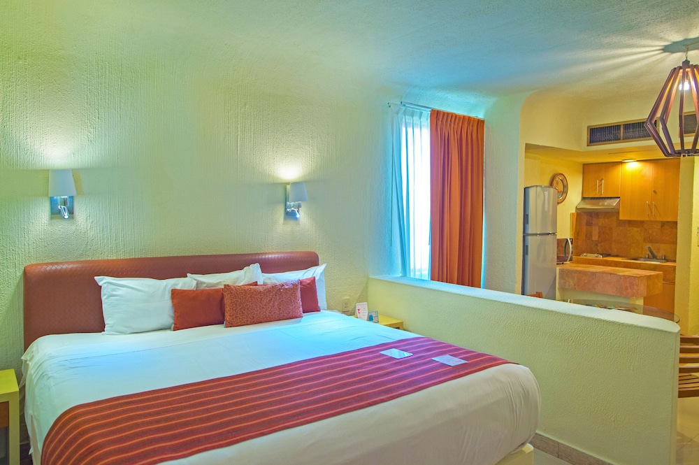 Luna Palace Hotel and Suites 16/65