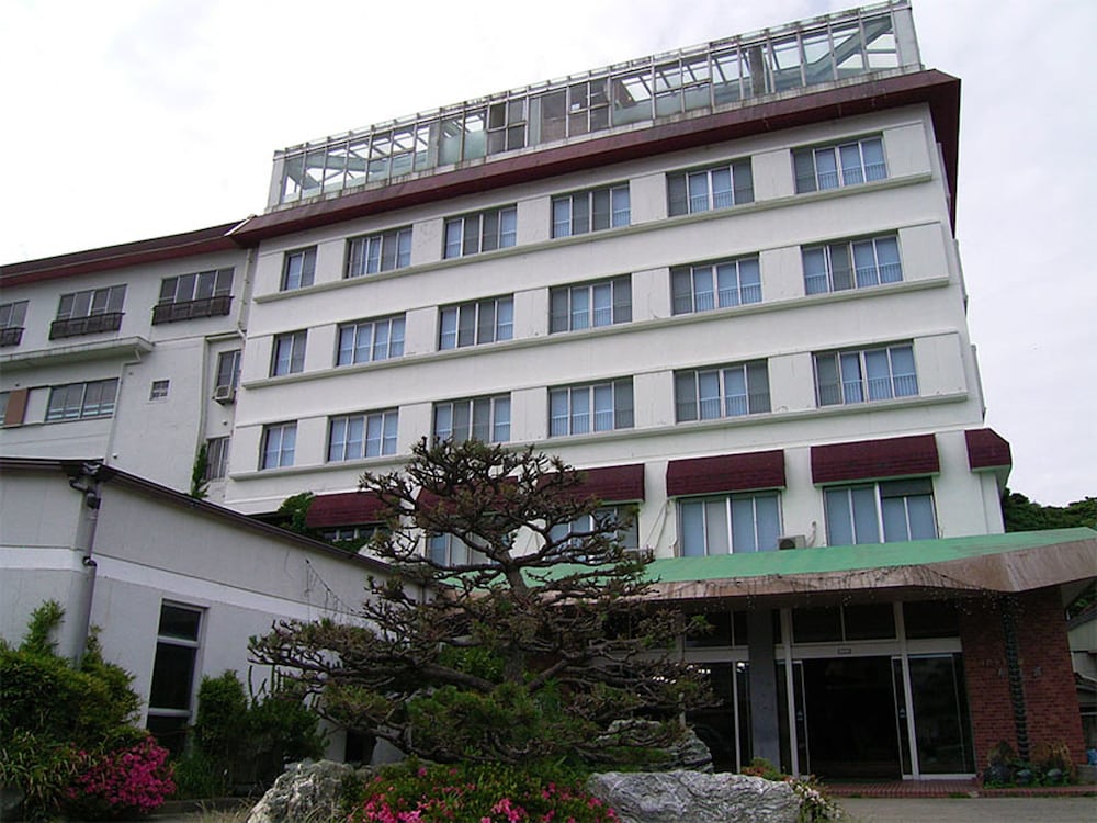 Toushijima Onsen Suzunami 2/53