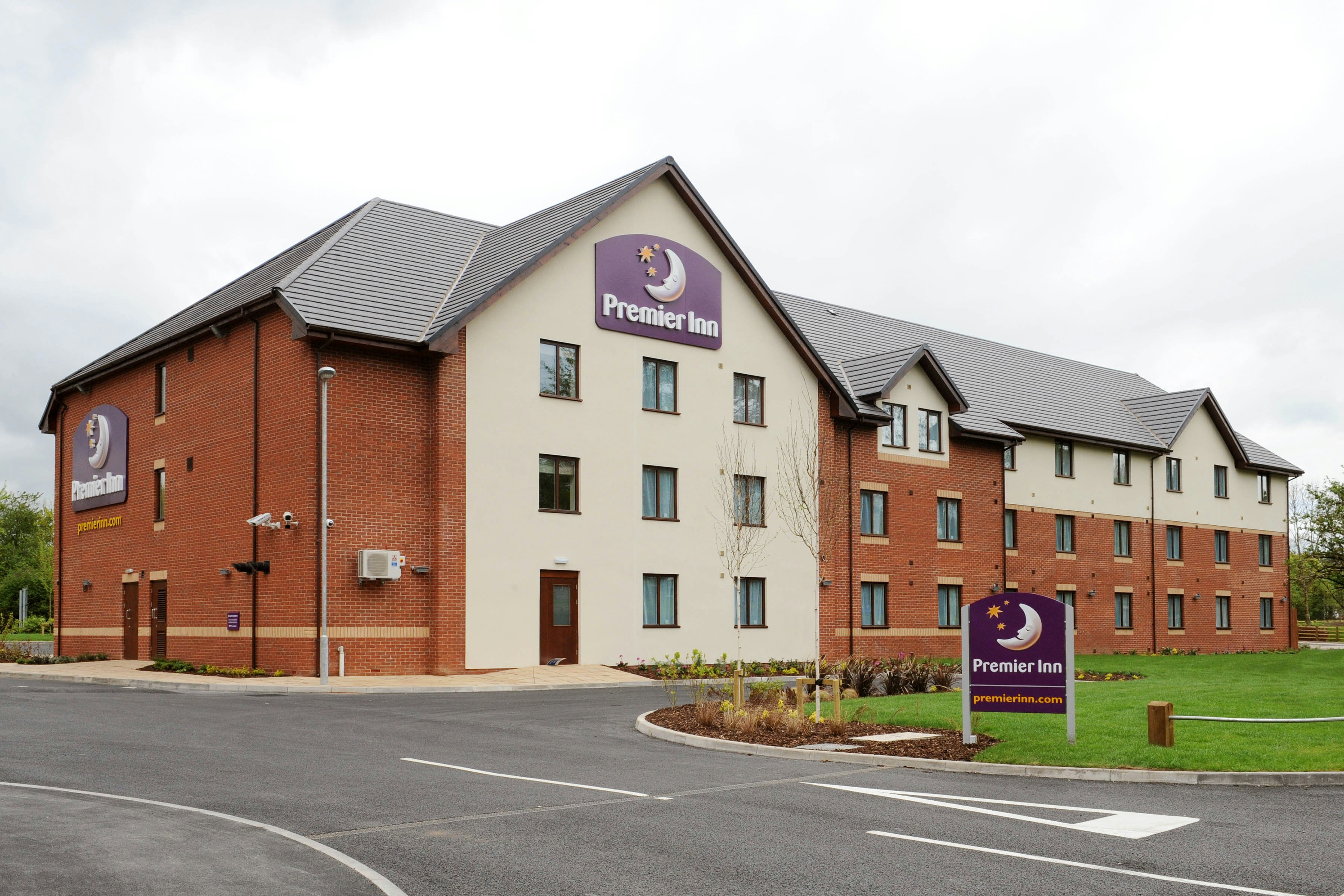 Premier Inn Redditch North A441 33/37