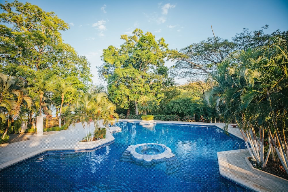 Papagayo Golden Palms Beachfront Hotel 6/65