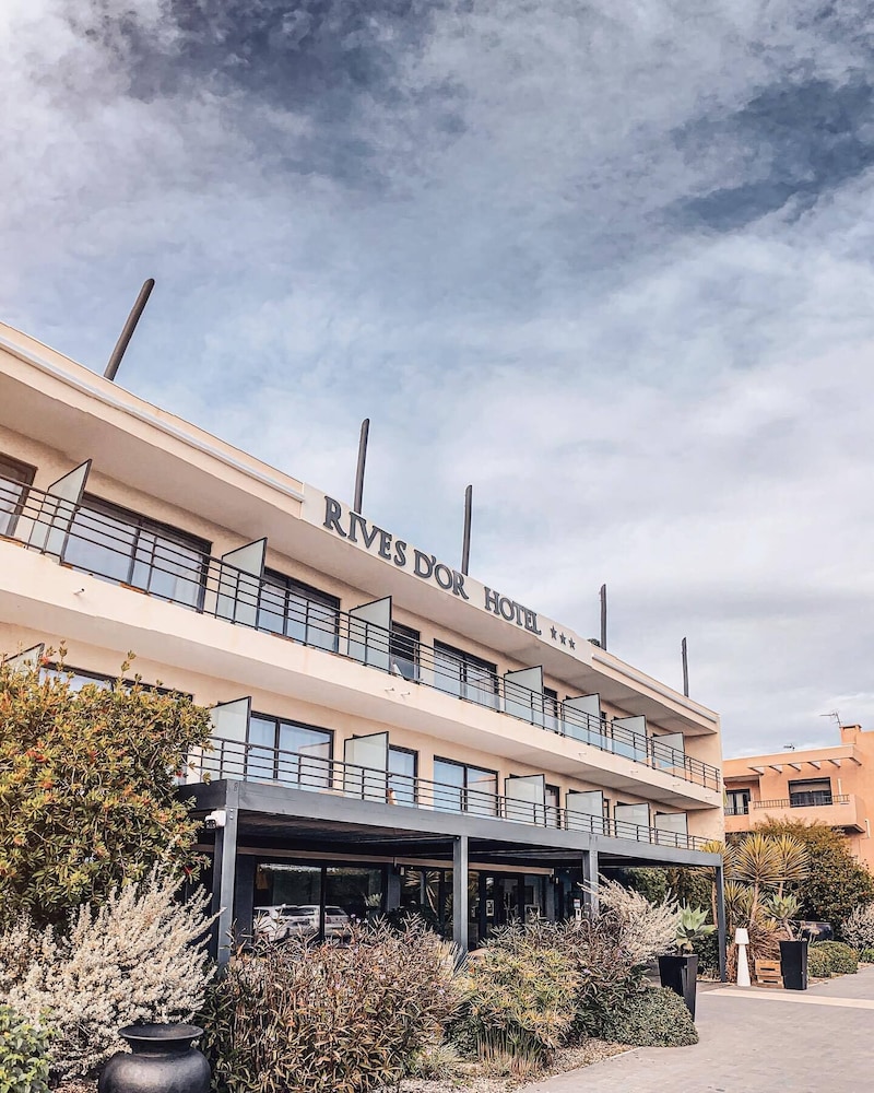 RIVES D'OR HOTEL 4/70