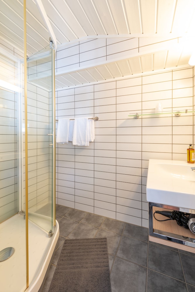 Lillesand Hotel Norge 32/55