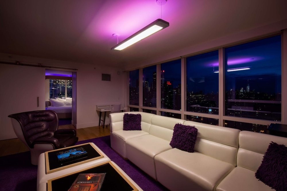 YOTEL New York Times Square, Select by Hilton 25/42