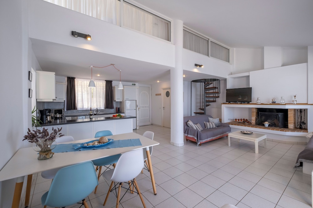 MELI APARTMENTS & VILLAS 29/50