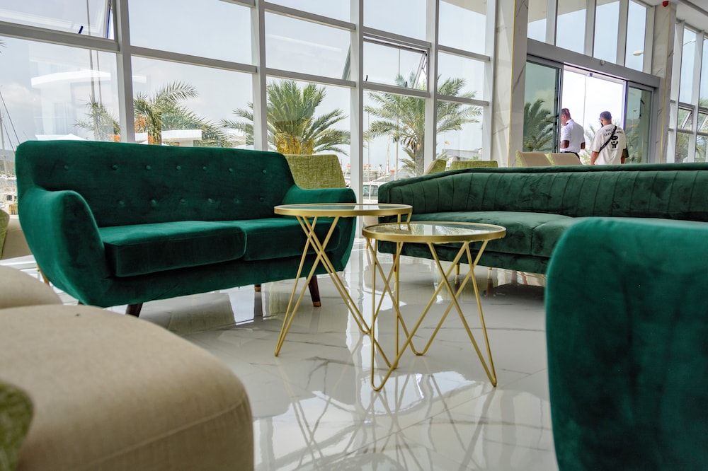 Ouril Hotel Mindelo 33/50