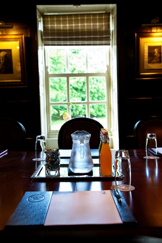 Whitley Hall Hotel 38/45