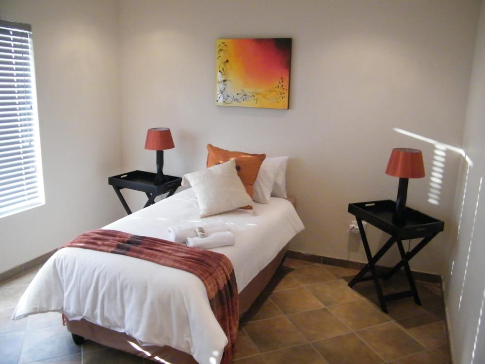 Airport Lodge Guest House 10/43