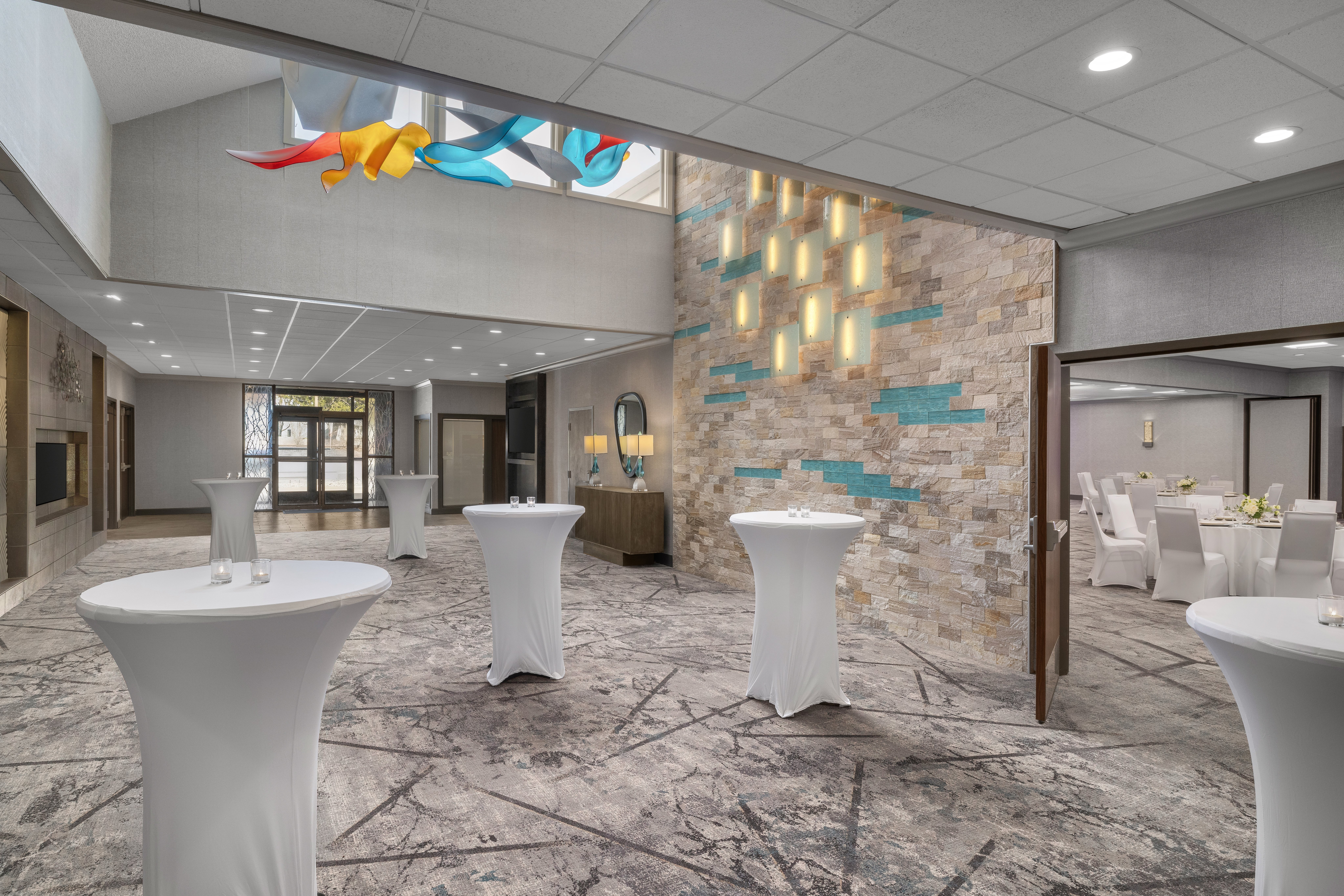 Radisson Hotel and Conference Center Coralville - Iowa City 43/61